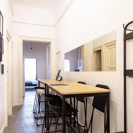 R61 Rakoczi 아파트