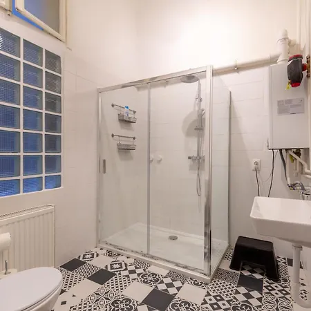 R61 Rakoczi 부다페스트